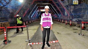 Presiden Jokowi di Pintu Masuk Tunnel 2 Proyek Kereta Cepat Jakarta Bandung (KCJB), Kabupaten Purwakarta. (Foto: Ist/Net)